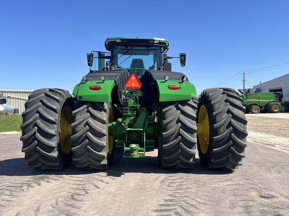 2023 John Deere 9R 490 Tractor 4WD