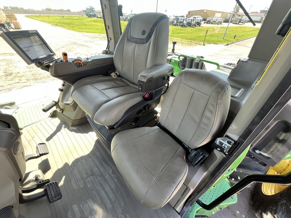 2023 John Deere 9R 490 Tractor 4WD