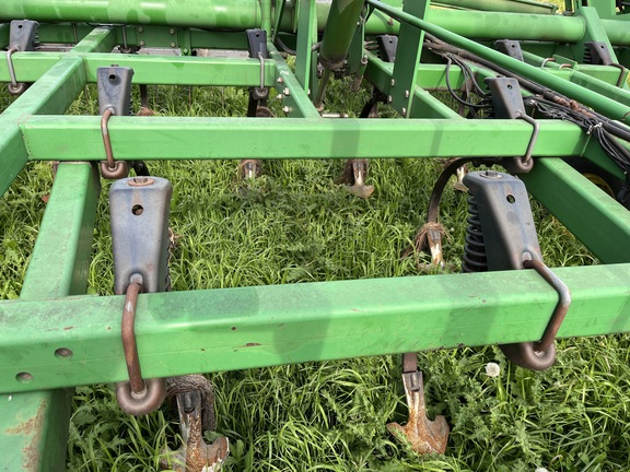 1997 John Deere 980 Field Cultivator