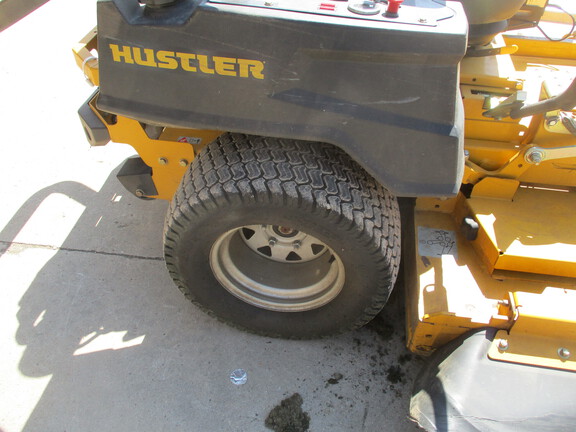 2019 Hustler Excel Hustler X-One 824EFI Mower/Zero Turn