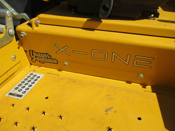 2019 Hustler Excel Hustler X-One 824EFI Mower/Zero Turn