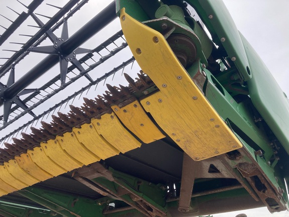 2014 John Deere 640FD Header Combine