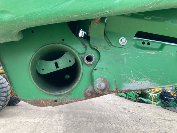 2014 John Deere 640FD Header Combine