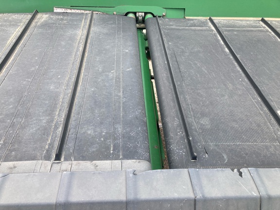 2014 John Deere 640FD Header Combine