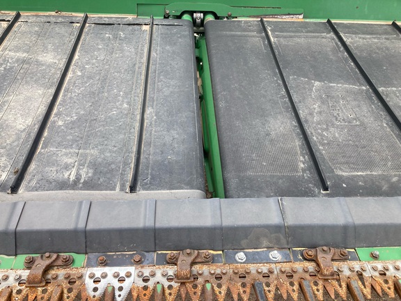 2014 John Deere 640FD Header Combine