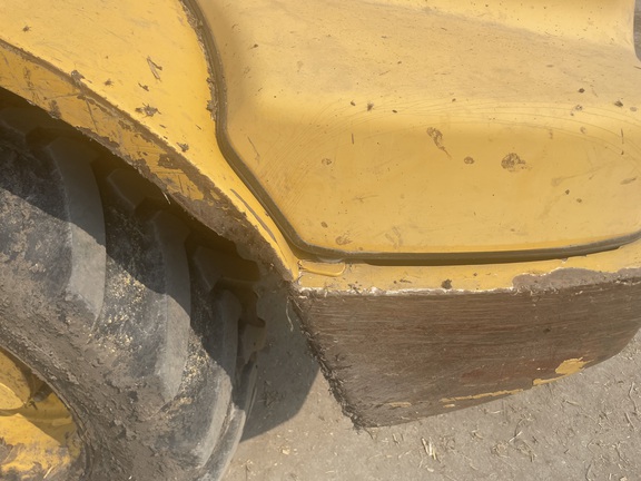 2018 John Deere 324K Compact Utility Loader