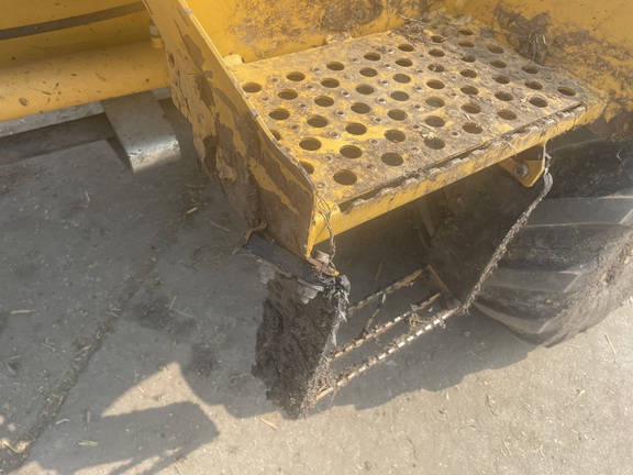 2018 John Deere 324K Compact Utility Loader