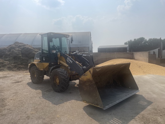 2018 John Deere 324K Compact Utility Loader