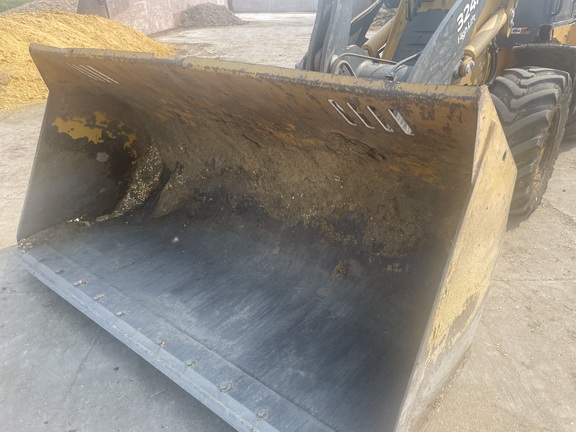 2018 John Deere 324K Compact Utility Loader