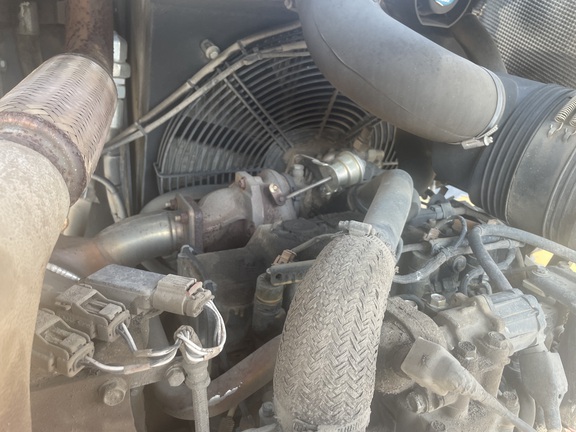 2018 John Deere 324K Compact Utility Loader