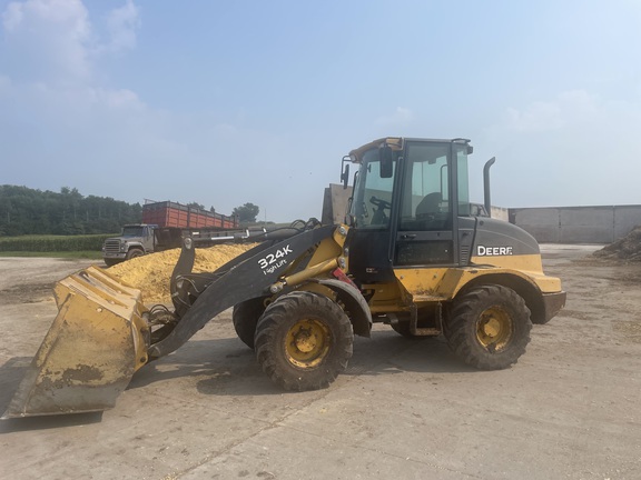 2018 John Deere 324K Compact Utility Loader