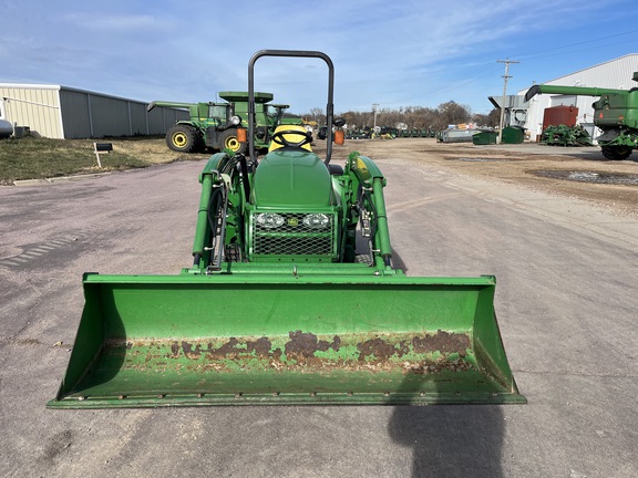 2007 John Deere 3320 Tractor Compact