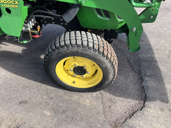 2007 John Deere 3320 Tractor Compact