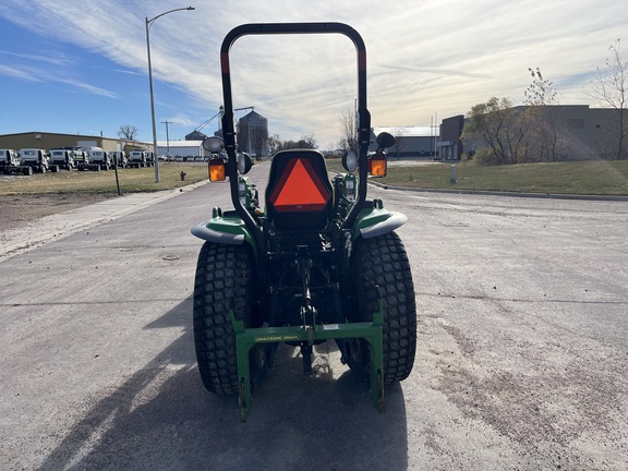 2007 John Deere 3320 Tractor Compact