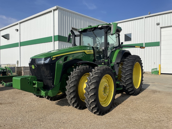 2021 John Deere 8R 250 Tractor