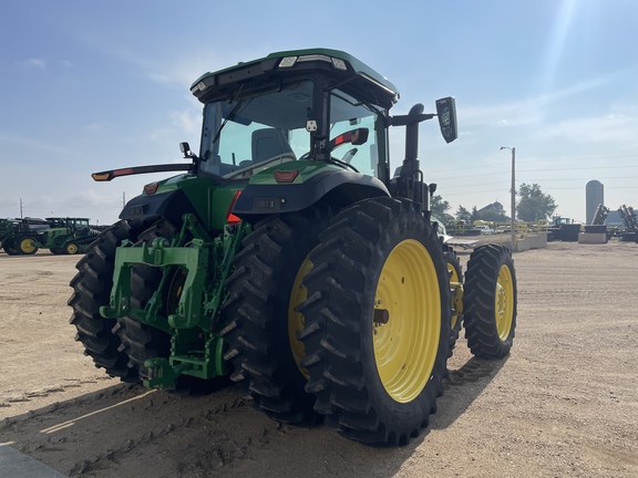 2021 John Deere 8R 250 Tractor