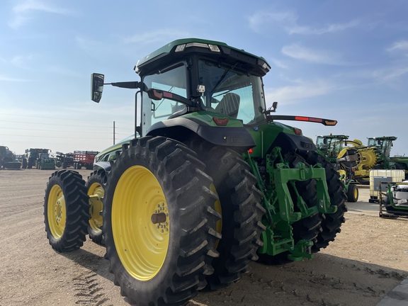 2021 John Deere 8R 250 Tractor