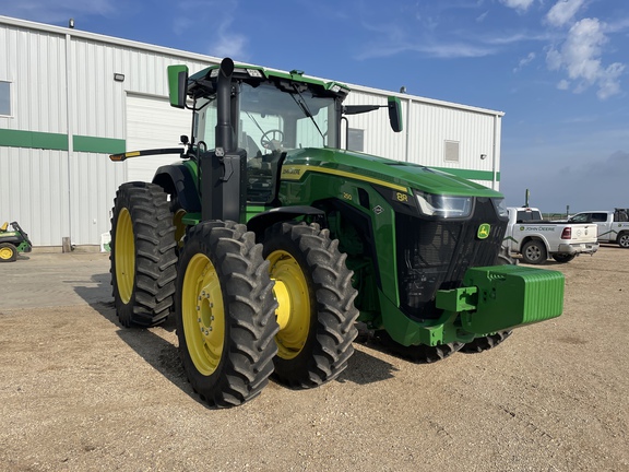 2021 John Deere 8R 250 Tractor