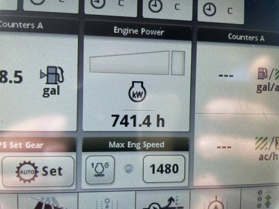 2021 John Deere 8R 250 Tractor