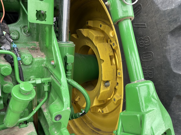 2021 John Deere 8R 250 Tractor