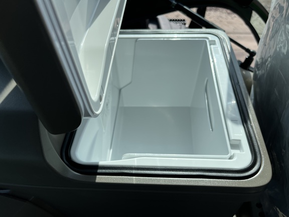 2025 John Deere 9RT 590 Tractor Rubber Track