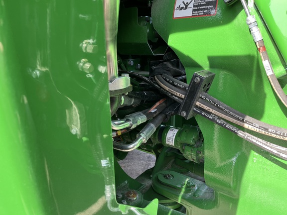 2025 John Deere 9R 590 Tractor 4WD