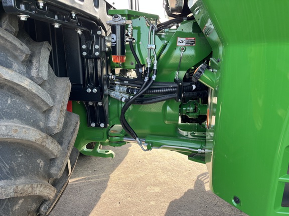2025 John Deere 9R 590 Tractor 4WD