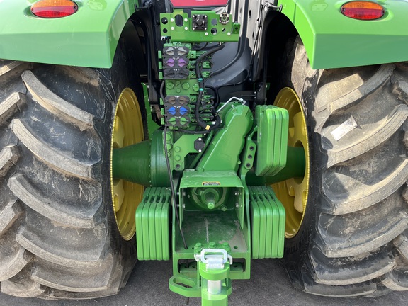 2025 John Deere 9R 590 Tractor 4WD