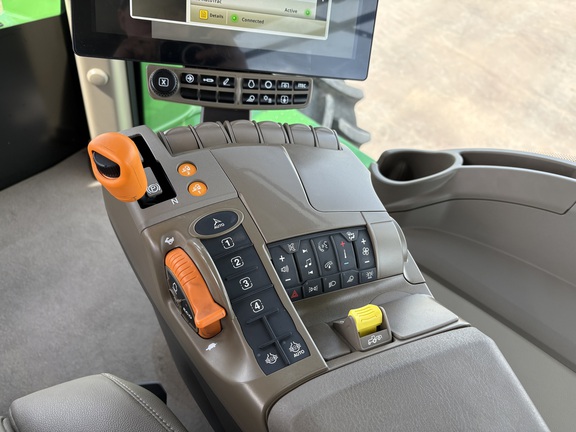 2025 John Deere 9R 590 Tractor 4WD