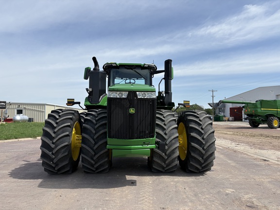 2025 John Deere 9R 590 Tractor 4WD