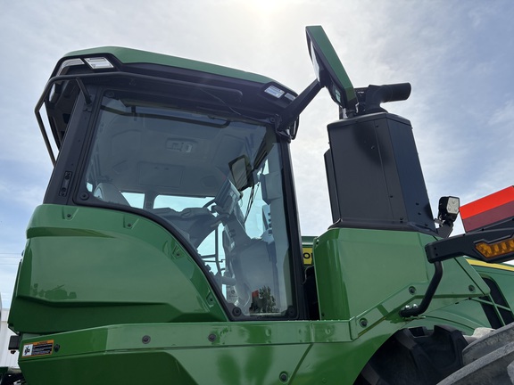 2025 John Deere 9R 590 Tractor 4WD