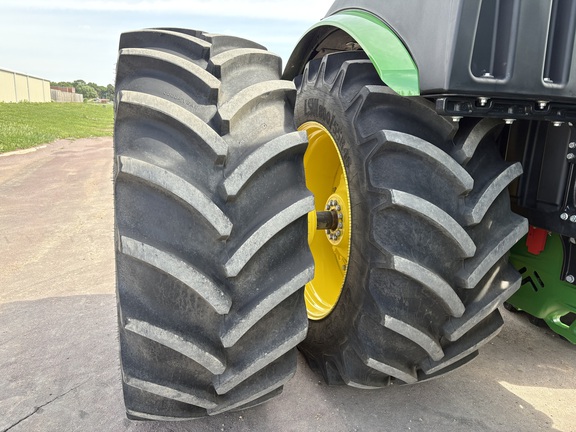 2025 John Deere 9R 590 Tractor 4WD