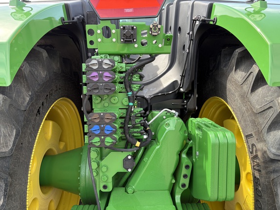2025 John Deere 9R 590 Tractor 4WD