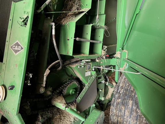2020 John Deere 560M Baler/Round