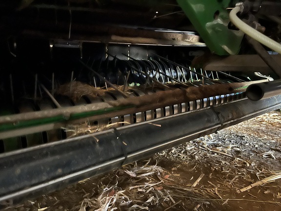 2020 John Deere 560M Baler/Round