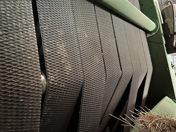 2020 John Deere 560M Baler/Round