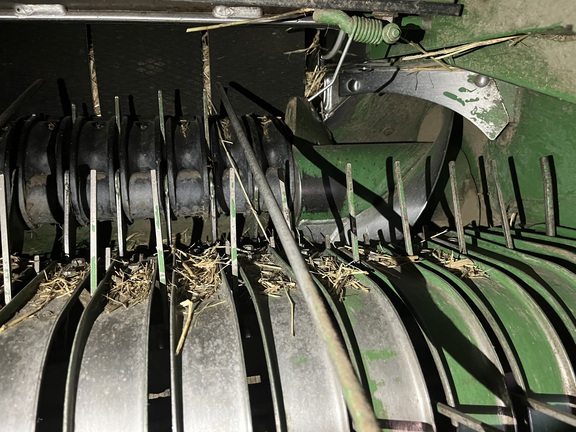 2020 John Deere 560M Baler/Round