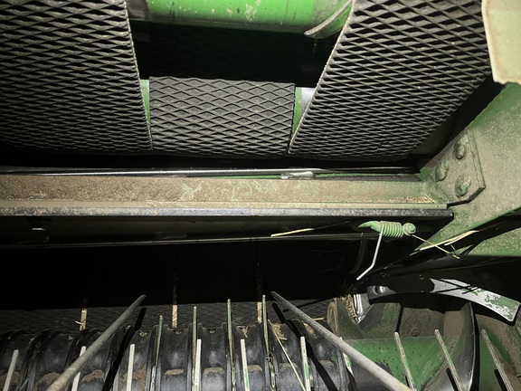 2020 John Deere 560M Baler/Round