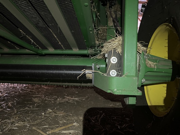2020 John Deere 560M Baler/Round