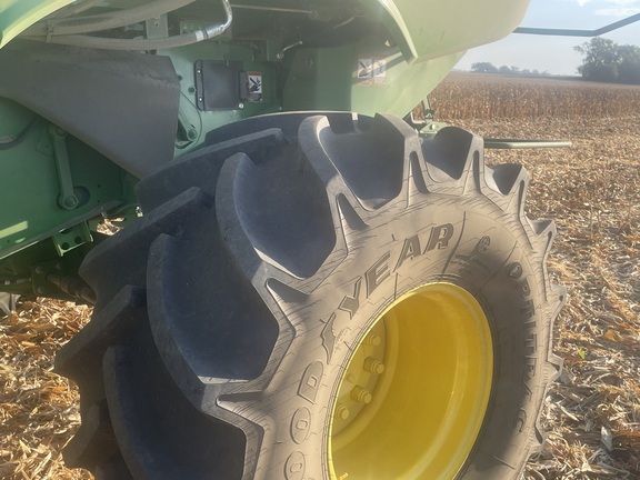 2024 John Deere S780 Combine