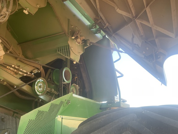 2024 John Deere S780 Combine