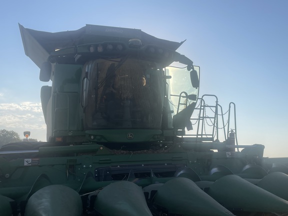 2024 John Deere S780 Combine