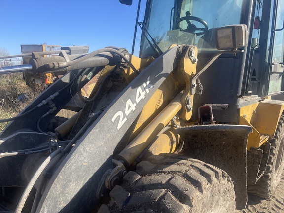 2015 John Deere 244K Compact Utility Loader