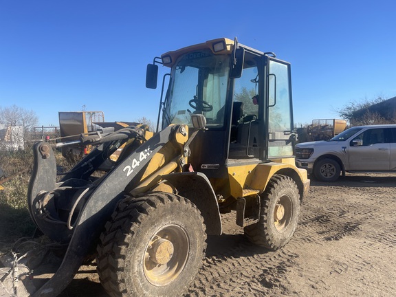2015 John Deere 244K Compact Utility Loader