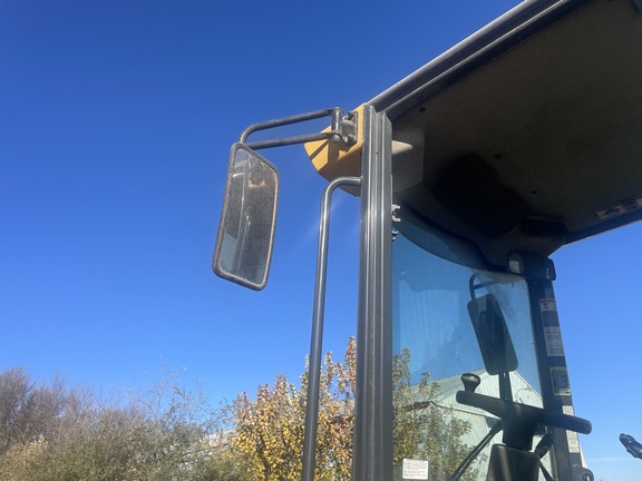 2015 John Deere 244K Compact Utility Loader