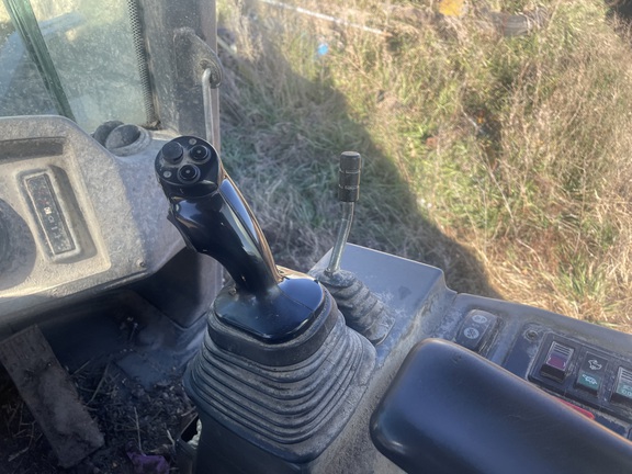 2015 John Deere 244K Compact Utility Loader