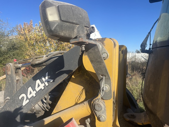 2015 John Deere 244K Compact Utility Loader
