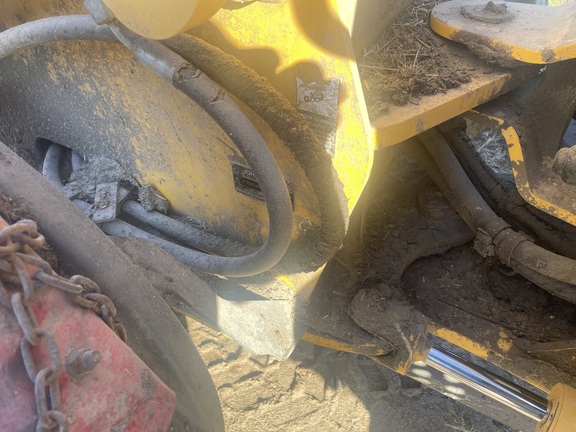 2015 John Deere 244K Compact Utility Loader