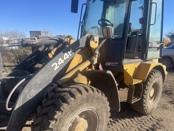 2015 John Deere 244K Compact Utility Loader