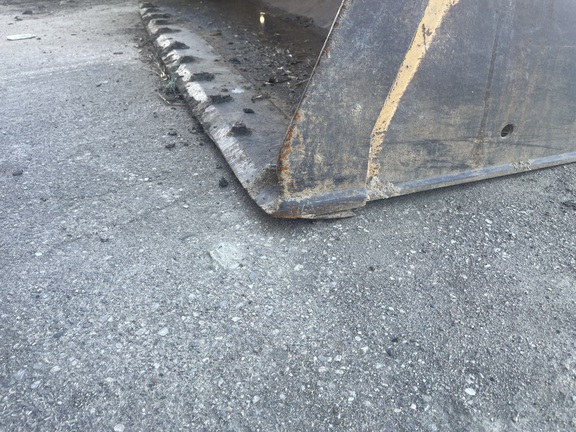 2015 John Deere 244K Compact Utility Loader